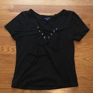 Black t shirt